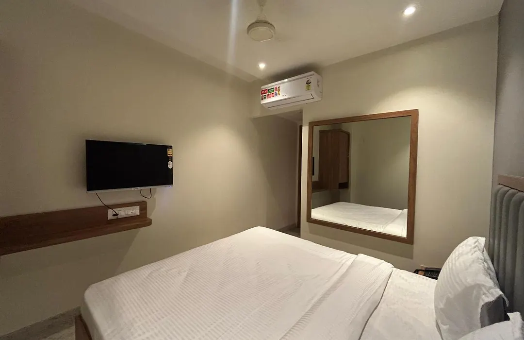 Hotel Sai Samrudhi Western Express Highway-1